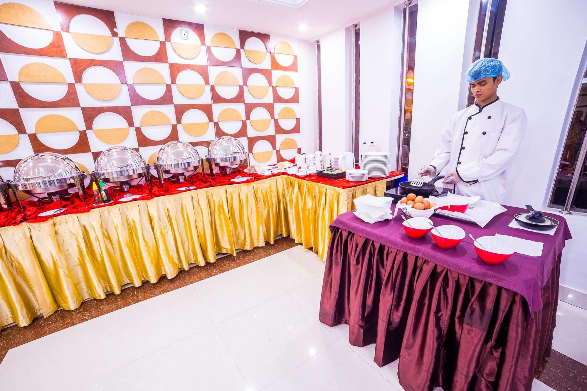 Nascent Gardenia Luxury Suites 达卡 外观 照片
